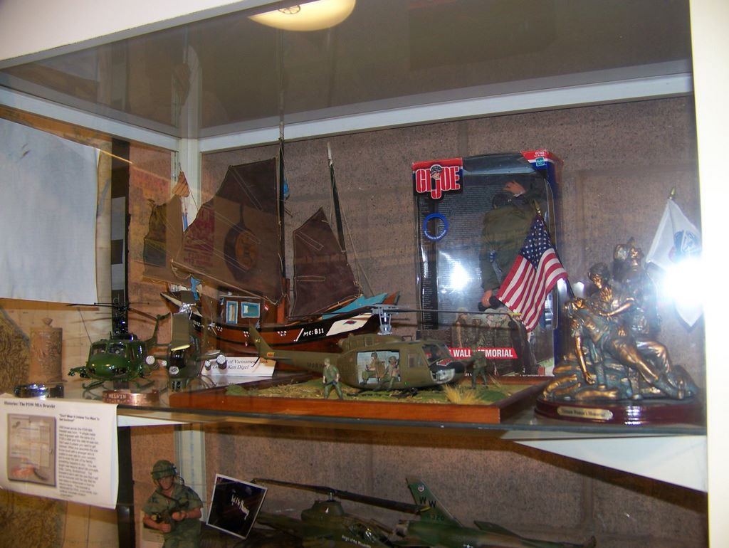 museum2008_005.jpg (large)